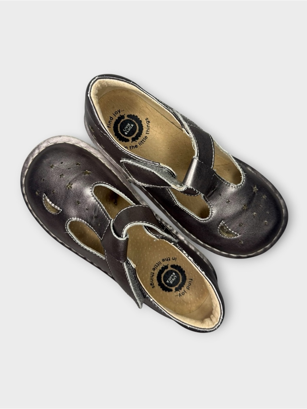 Livie & Luca Mae Pewter Metallic Shimmer Moon & Stars Mary Jane Shoes - Picture 3 of 9